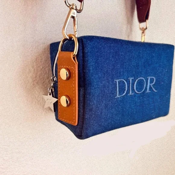 Dior Jean Women's Bag - Picture 3 of 4